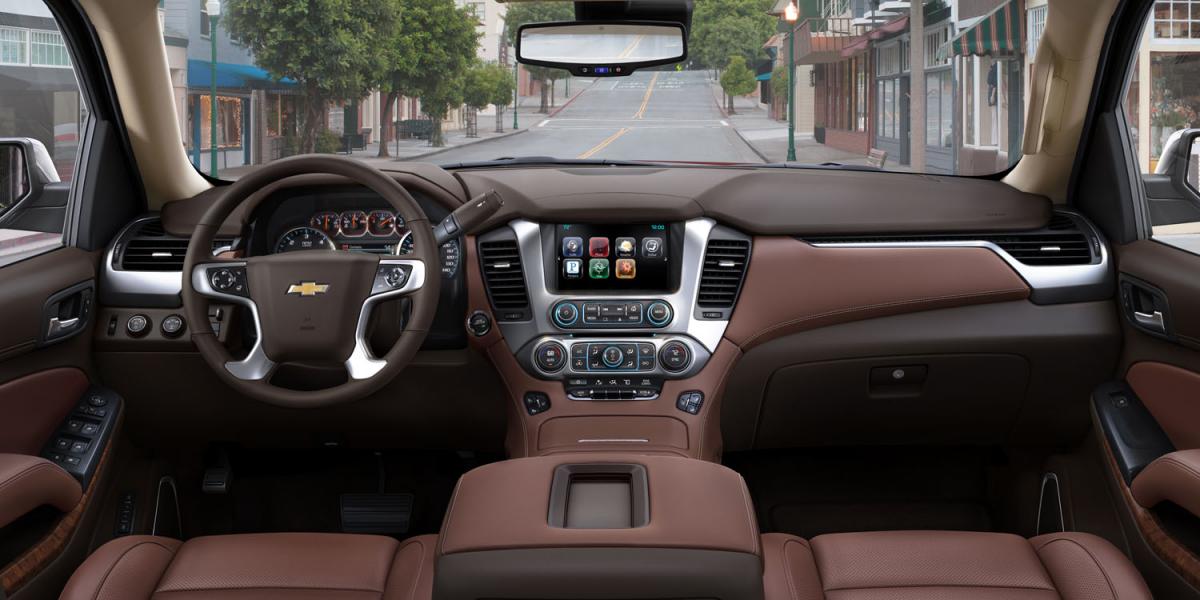 2015-Chevrolet-Tahoe-Interior-1.jpg